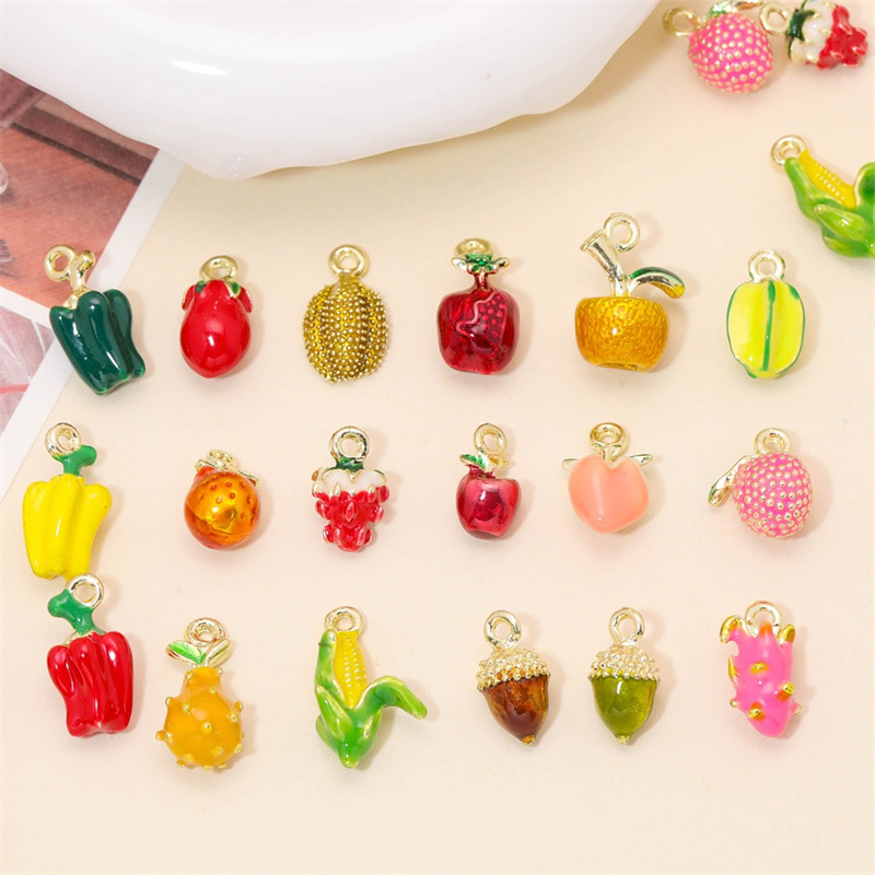 Men Accessories Locket - จัดส่งฟรี 54 ชิ้น/ล็อตสี drop น้ํามันผลไม้ผักรูปร่างลอย locket