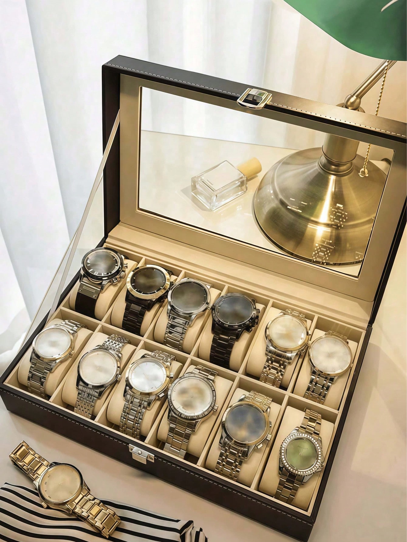กล่องใส่นาฬิกาหนังพร้อมกุญแจล็ - Men'S Accessories Rack บทวิจารณ์และราคา