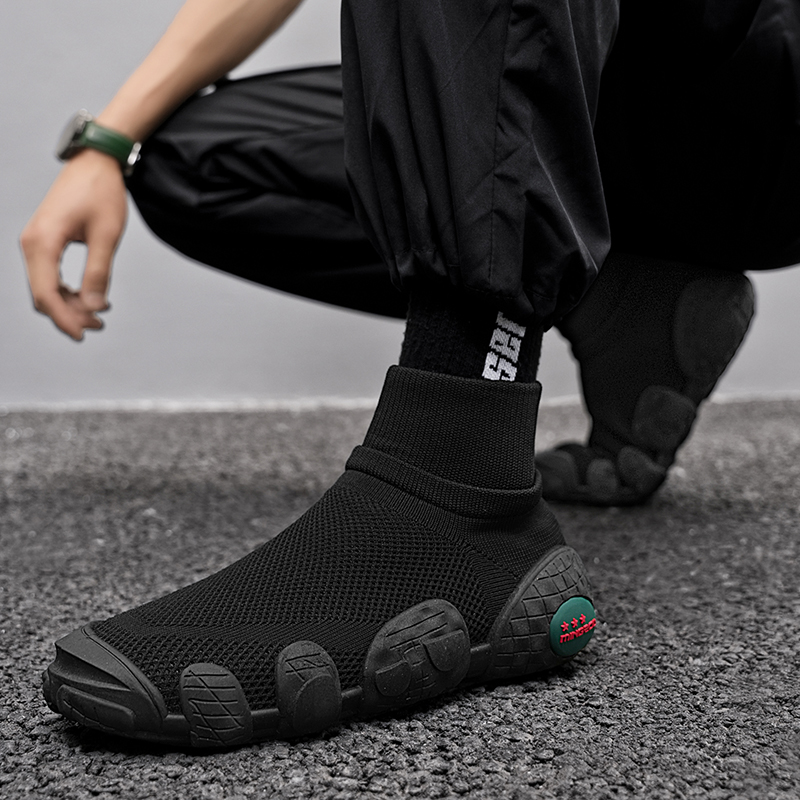 รองเท้าผู้ชาย 2025 รองเท้าผ้าใ - Men Accessories To Wear บทวิจารณ์และราคา